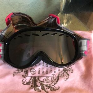 Juicy Couture Accessories - Ski goggles Juicy Couture Accessories - Ski goggles